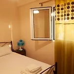 شقة Tsoutsis