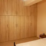 Tsoutsis شقة