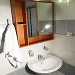 شقة Tsoutsis