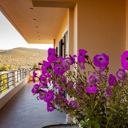 Apartment Tsoutsis Marantochori