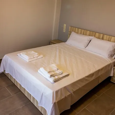 Tsoutsis Apartment Marantochori