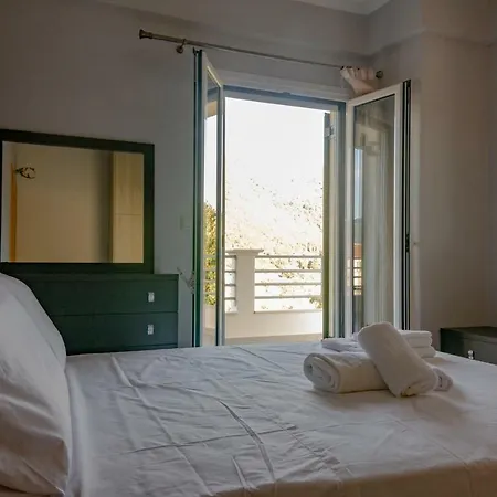 Tsoutsis * Marantochori