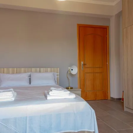 Tsoutsis * Marandokhórion