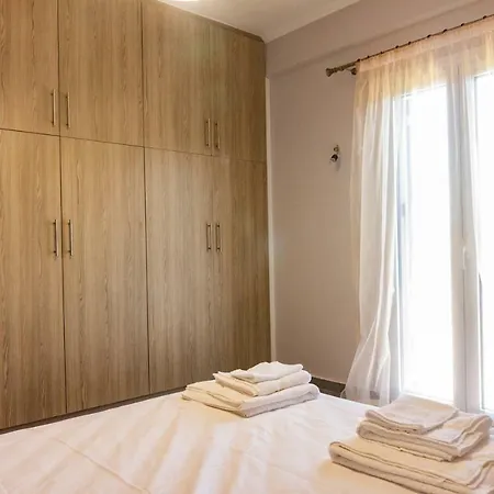 Tsoutsis * Marandokhórion