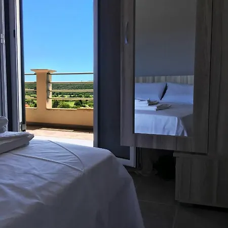 Apartment Tsoutsis *